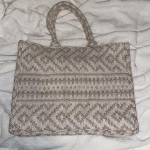 COPY - COPY - HM tote